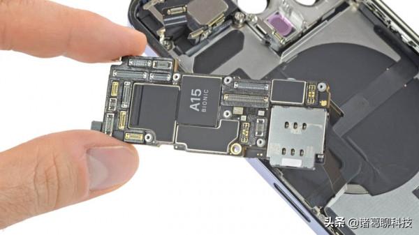 iPhone 13產量驟減一成，疑與晶片供應不足有關