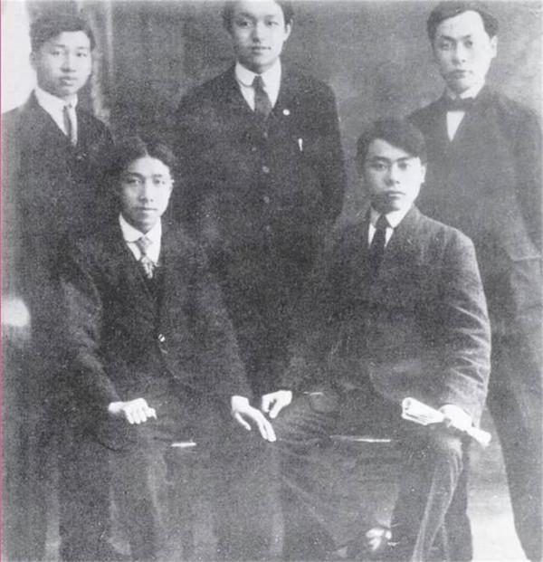 1994年，一位苗姓老人被告知：你是陳獨秀孫女，陳喬年唯一骨肉