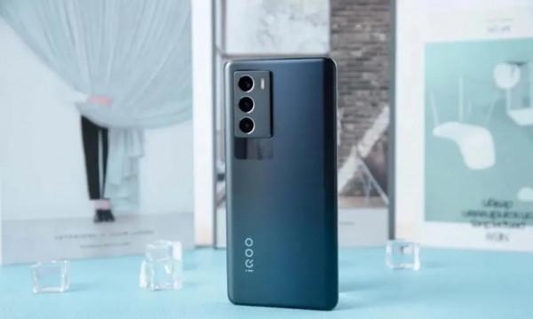 這幾款新發布的手機，有成為釘子戶的潛力