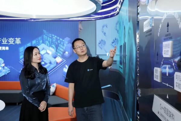 對話三維家CEO蔡志森 破解家居產業騰飛背後的“秘密武器” 對話三維家CEO蔡志森 破解家居產業騰飛背後的“秘密武器”