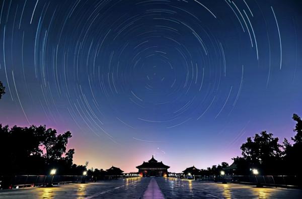 《紅樓夢》：那些在滿月下吟詩的人，是否如願以償？