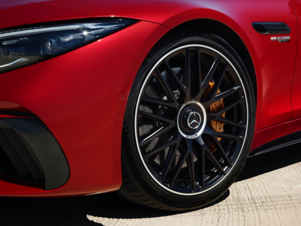 梅賽德斯AMG SL 70年經典傳承 AMG賦能新生