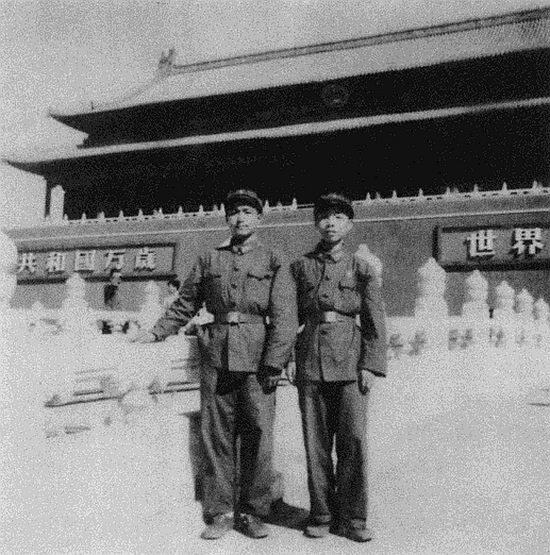 68年紀東初入西花廳，周總理親自教他當秘書：我只給你提一條要求