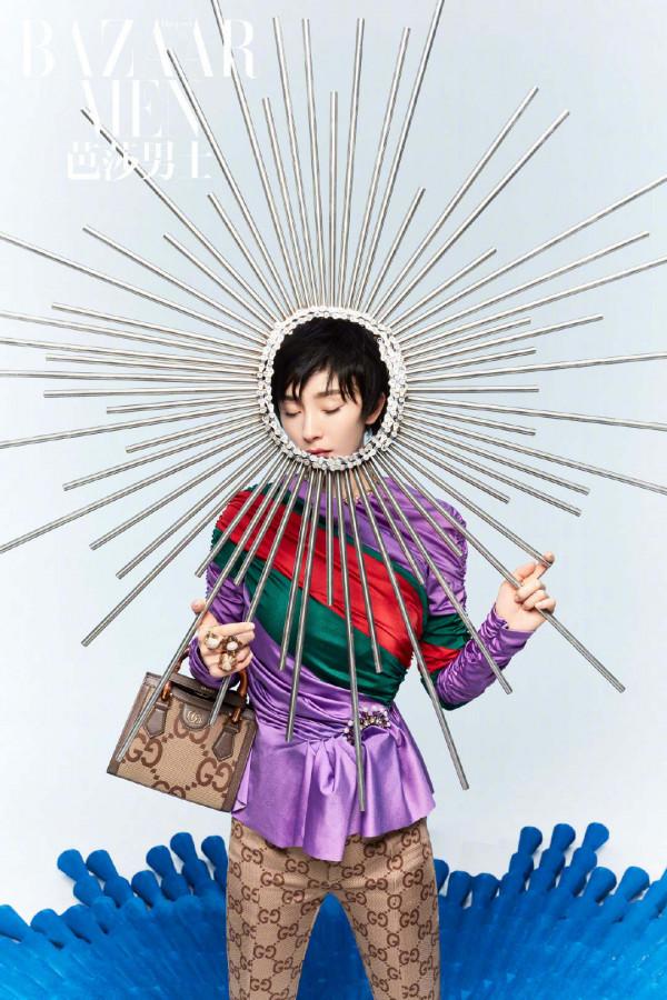 眾女星十一月刊公佈，唐嫣美人魚，熱巴藝術感，楊冪短髮翻車了？