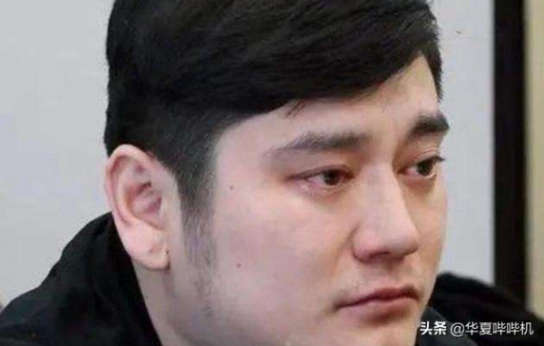 2021年終吃瓜報告:18位明星塌房,4位明星故去 2021年終吃瓜報告:18位明星塌房,4位明星故去