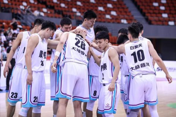 廣東男籃任務艱鉅,忍痛割愛放棄任駿飛,既冒險又艱難的決定 廣東男籃任務艱鉅,忍痛割愛放棄任駿飛,既冒險又艱難的決定