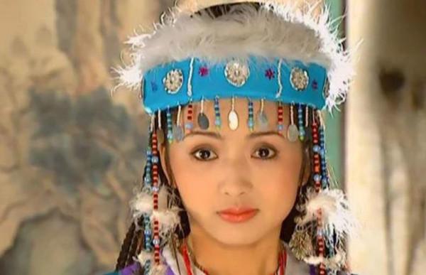 安徽工地挖出紅棺，墓主人散發奇特香味，難道女屍就是香妃？