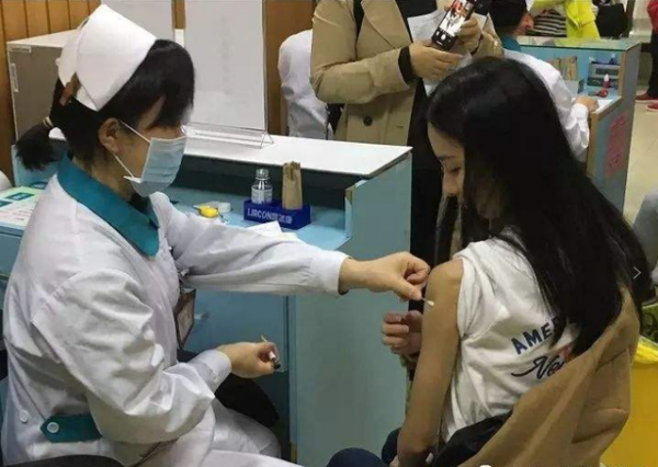 不要盲目等待&OpenCurlyDoubleQuote;九價&rdquo;，醫生：接種HPV疫苗，不要錯過適宜年齡