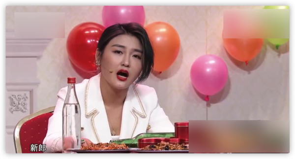 本山傳媒嬌嬌自曝整容，曬術後照被指認不出，多次割眼皮腫脹明顯