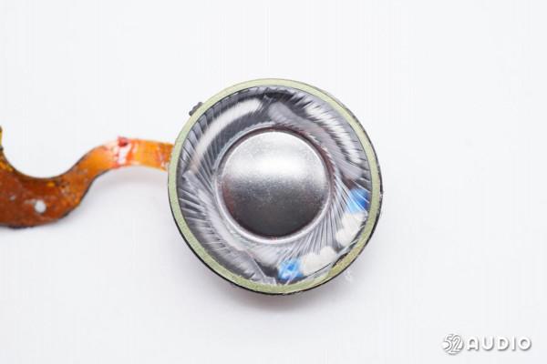 黑鯊鳳鳴真無線藍芽耳機拆解，自研超低延時，支援遊戲超低延時