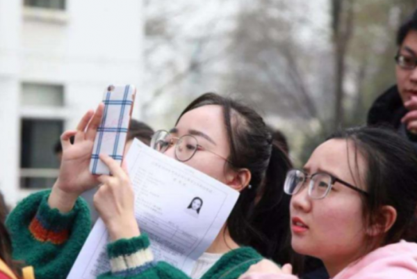 體制內快成“女兒國”，男女比例嚴重失衡，背後的原因是什麼？