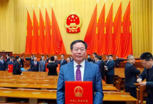 瑞派寵物醫院管理股份有限公司董事長李守軍榮獲國家科技進步獎