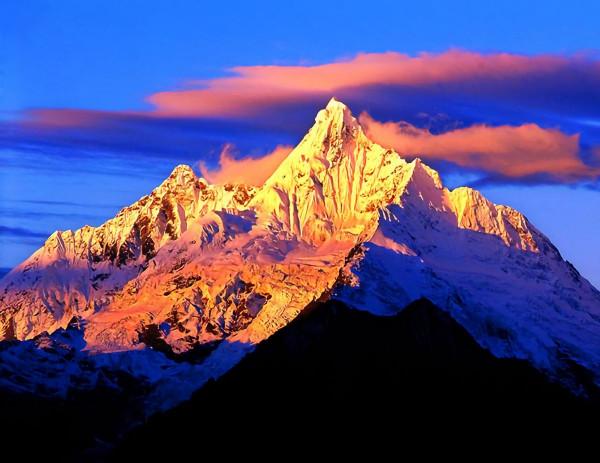 中日聯合登山隊17人遇難！7年後發現日記，背後隱秘著什麼故事