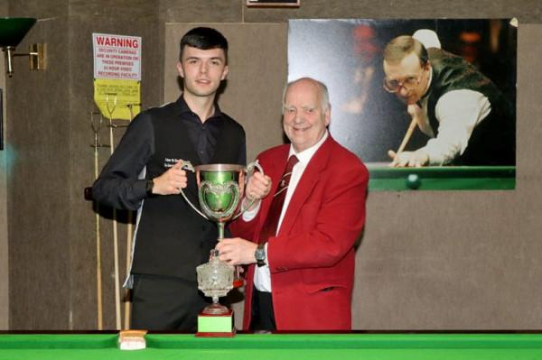 布蘭登·多諾霍、迪蘭·埃莫里分獲愛爾蘭和威爾士業餘錦標賽冠軍