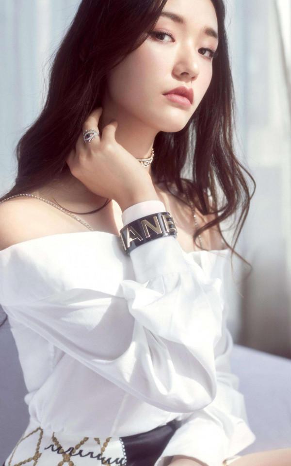 林允，一條美人魚