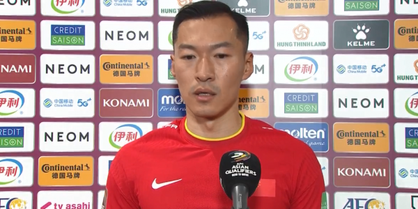 吳曦承認國足實力不如日本：下輪拿下越南，送給球迷當春節禮物