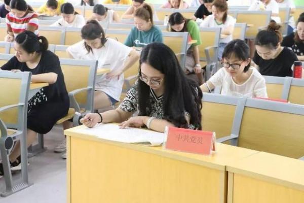 大學生：入黨或沒入黨，畢業時找工作機會差別大嗎？