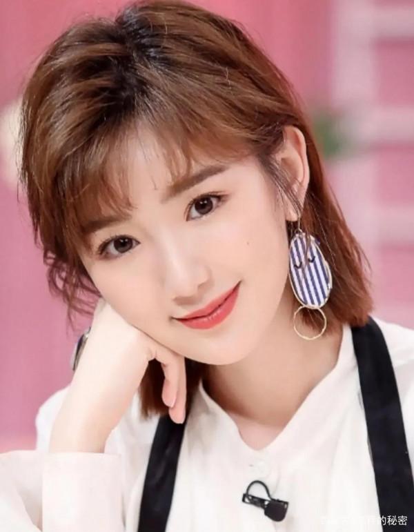 毛曉彤為什麼笑起來這麼甜