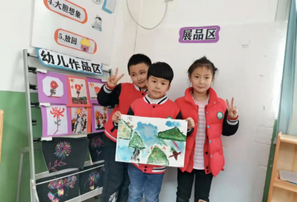 白河縣茅坪鎮中心幼兒園:良師引導興趣好 遊戲探索促成長 白河縣茅坪鎮中心幼兒園:良師引導興趣好 遊戲探索促成長