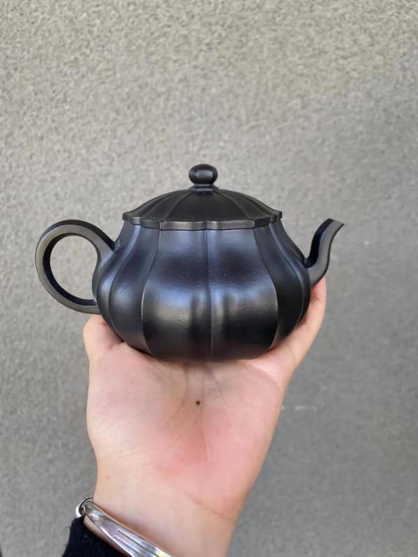 瑞菱 捂灰原礦小煤窯朱泥