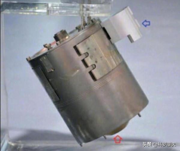 天降正義,中國智慧彈一次齊射滅敵一個裝甲營,車內活羊無一倖免 天降正義,中國智慧彈一次齊射滅敵一個裝甲營,車內活羊無一倖免