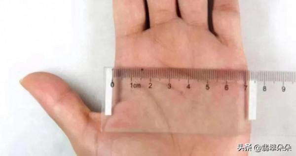 分享一下翡翠知識，多看多學少買這是不會出錯的