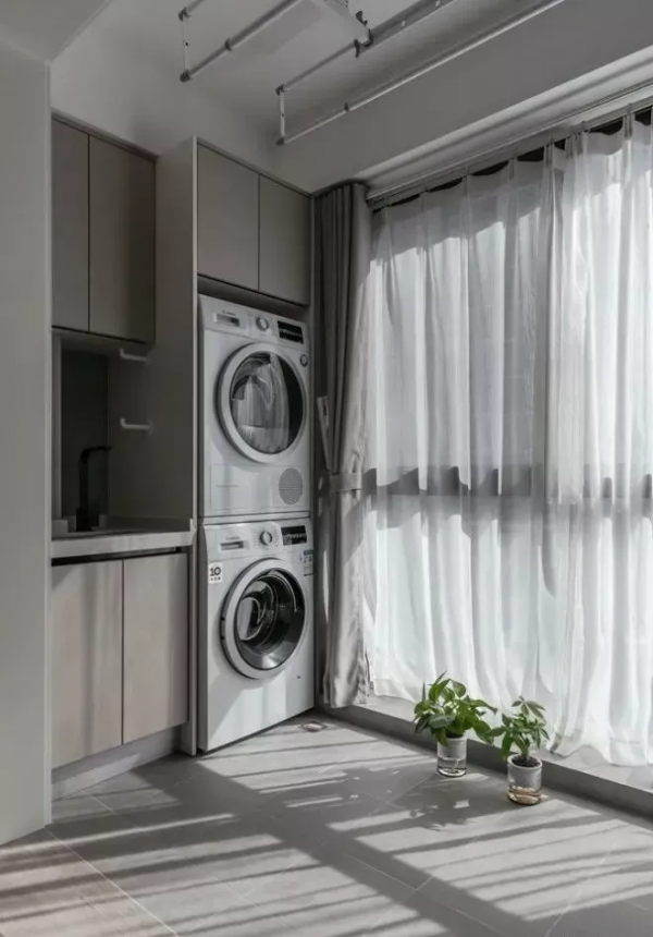 87㎡婚房好精緻,中西廚+榻榻米書房+衣帽間,花15萬太值了 87㎡婚房好精緻,中西廚+榻榻米書房+衣帽間,花15萬太值了