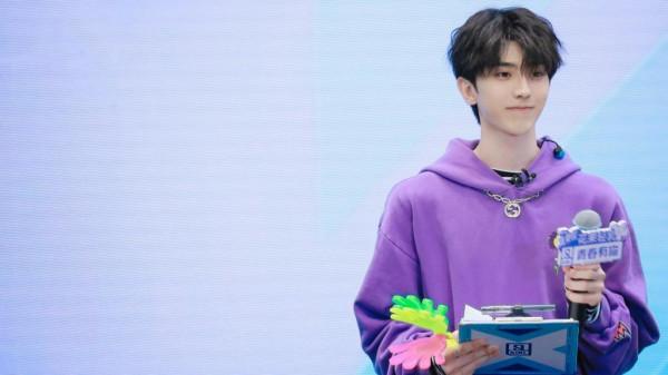 蔡徐坤青春有你PD形象 蔡徐坤青春有你PD形象