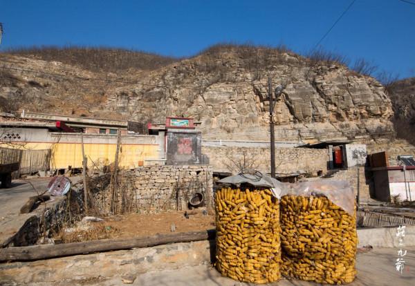 太行深處的紅土巖村 是個修身養性的好地方