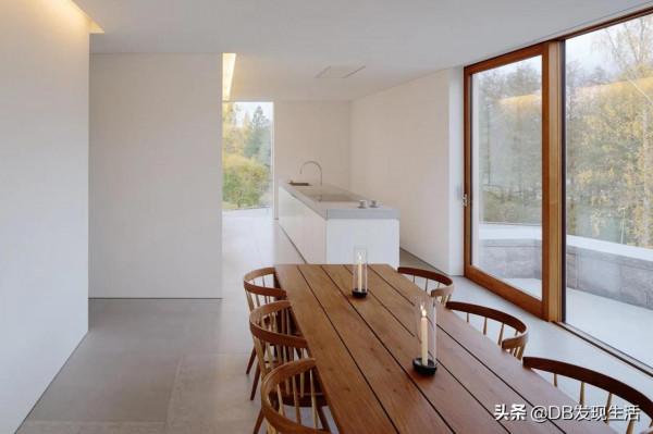 白色的別墅 白色的別墅