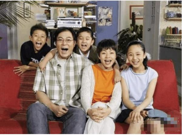 “童星”尤浩然，走到今天能怪誰呢？成於《家有兒女》敗於自己