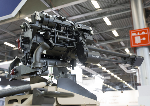 美軍的這款加特林機槍,雖然只有3根槍管,但火力依舊強悍 美軍的這款加特林機槍,雖然只有3根槍管,但火力依舊強悍