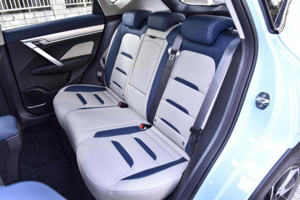 外觀個性，綜合百公里油耗1.2L，純電續航85km，體驗繽越PHEV