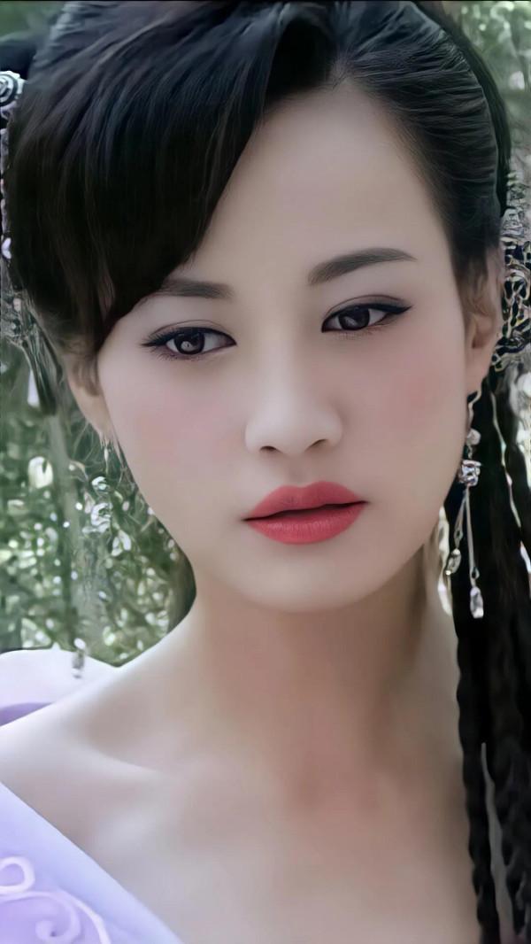 《活佛濟公》楊雪飾白靈