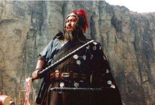 看完新版《三國演義》裡張飛的身材，網友吐槽：這也太肥了