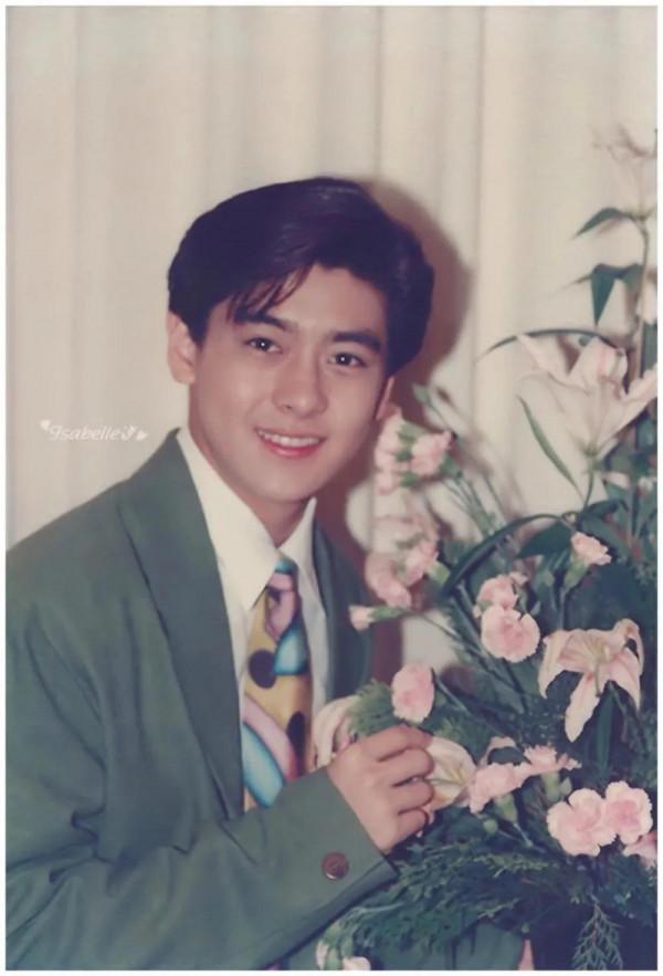 林志穎曬與大兒子Kimi合影，身高與父親已相差無幾