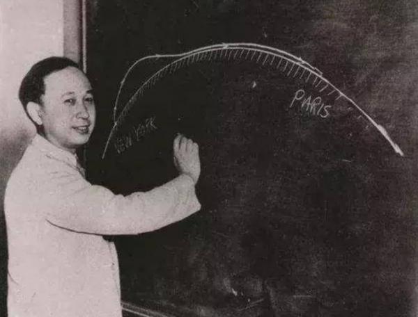 英國名氣最響的科學家是牛頓，美國是愛因斯坦，中國是哪一位？