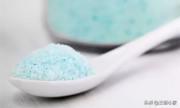 鹽要怎麼買?加碘、無碘、低鈉、粗鹽,箇中區別很大,看明白再買 鹽要怎麼買?加碘、無碘、低鈉、粗鹽,箇中區別很大,看明白再買