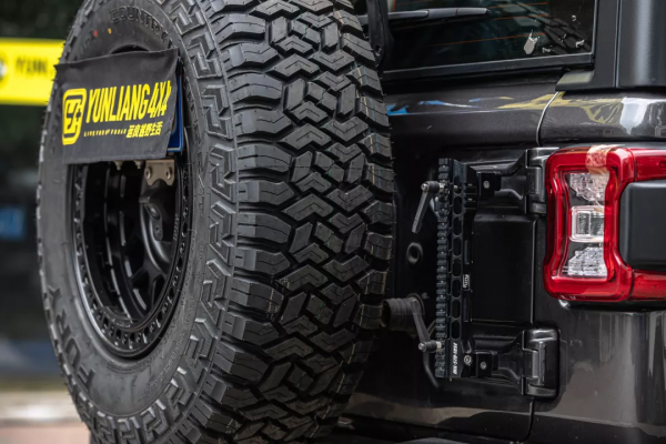 未嘗不可的穿越風格——牧馬人JL改裝