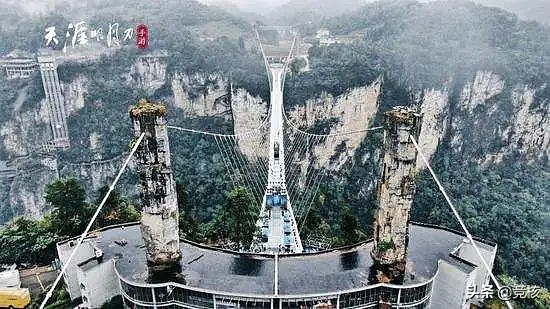 &OpenCurlyQuote;金克絲&rsquo;&OpenCurlyQuote;德雷文&rsquo;榮登清明上河圖，國風遊戲怎麼卷