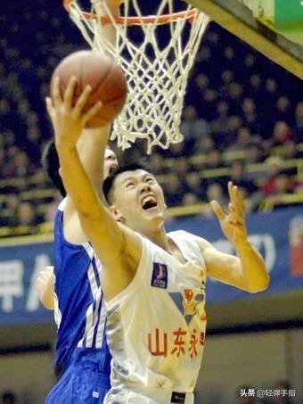 CBA｜劉鐵：場上的“拼命三郎”，輾轉多支球隊，與鞏曉彬成路人