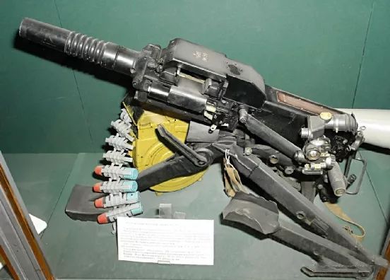 是自研還是魔改？小談朝鮮人民軍中的M1992裝甲運兵車