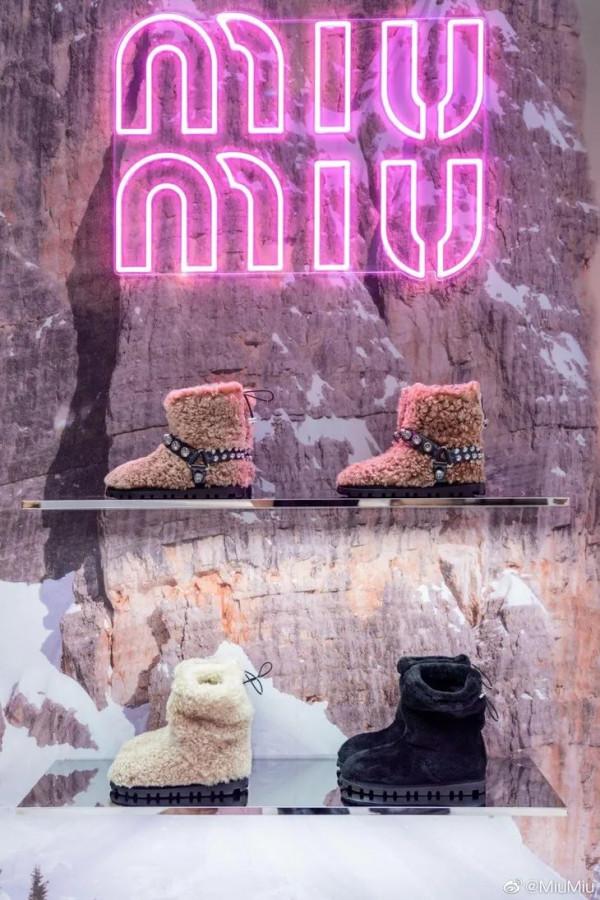 蛤?宋祖兒已經穿上毛毛靴了? 蛤?宋祖兒已經穿上毛毛靴了?