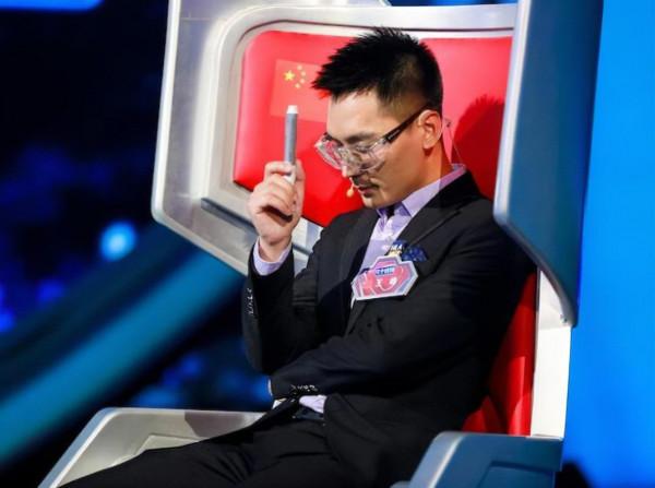 90后王峰：憑“最強大腦”走紅，我和老婆都是“腦王”