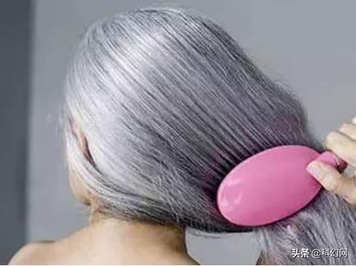 “少年白”的人如何拯救自己的黑髮？