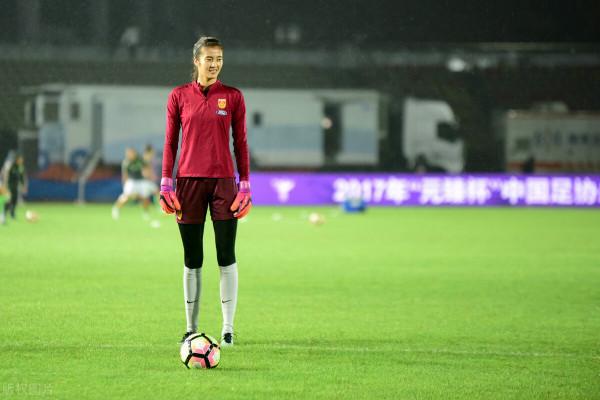 趙麗娜：中國女足的守護神