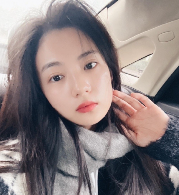 95後小花大軍來襲，和鹿晗白敬亭搭戲資源超好？但誰能火可不一定