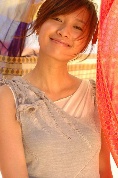 48歲至今未婚，曾趕走王朔的結髮妻子，徐靜蕾的人生比想象中精彩