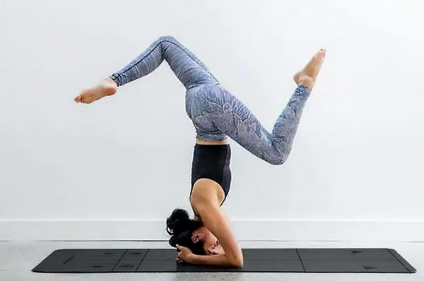 50歲的她，宛如20歲少女，如何做到的？分享保養方法給你，學起來