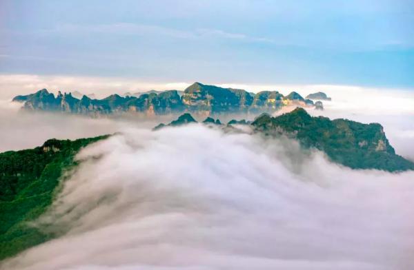 王維的這首詩,寫得非常樸素,卻具有撼人心魄的力量 王維的這首詩,寫得非常樸素,卻具有撼人心魄的力量